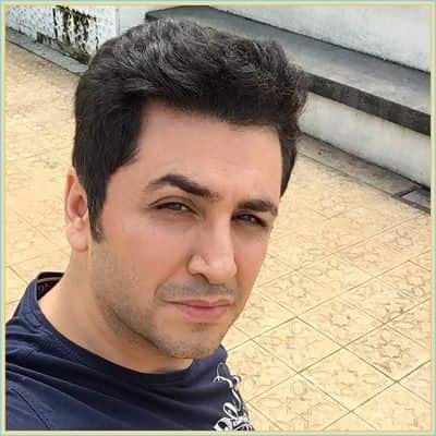 دانلود آهنگ بگو دوستت دارم از میثم معافی