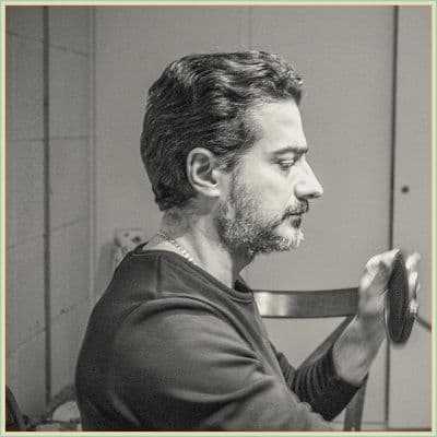 دانلود آهنگ من کجا باران کجا از همایون شجریان دانلود آهنگ من کجا باران کجا از همایون شجریان