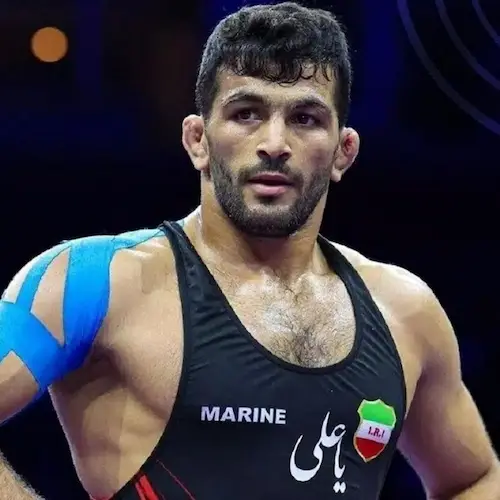 دانلود آهنگ حسن یزدانی (یوزپلنگ) از وحید مرادی دانلود آهنگ حسن یزدانی (یوزپلنگ) از وحید مرادی