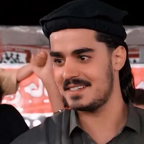 دانلود آهنگ تو که سیگار اسکار داری دستت از مهدی رستم پور دانلود آهنگ تو که سیگار اسکار داری دستت از مهدی رستم پور