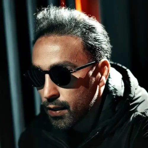 دانلود آهنگ صدامو داره از احمد سلو (نذار تنهام بزاره میدونم هرجا بره صدامو داره) دانلود آهنگ صدامو داره از احمد سلو (نذار تنهام بزاره میدونم هرجا بره صدامو داره)